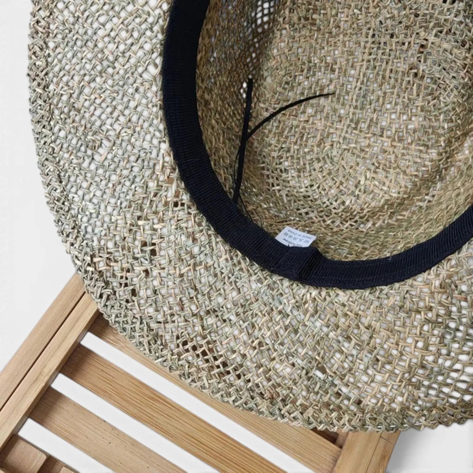 Chapeau Paille Bord Large Tressé Mixte Ruban Blanc La Boutique du Chapeau