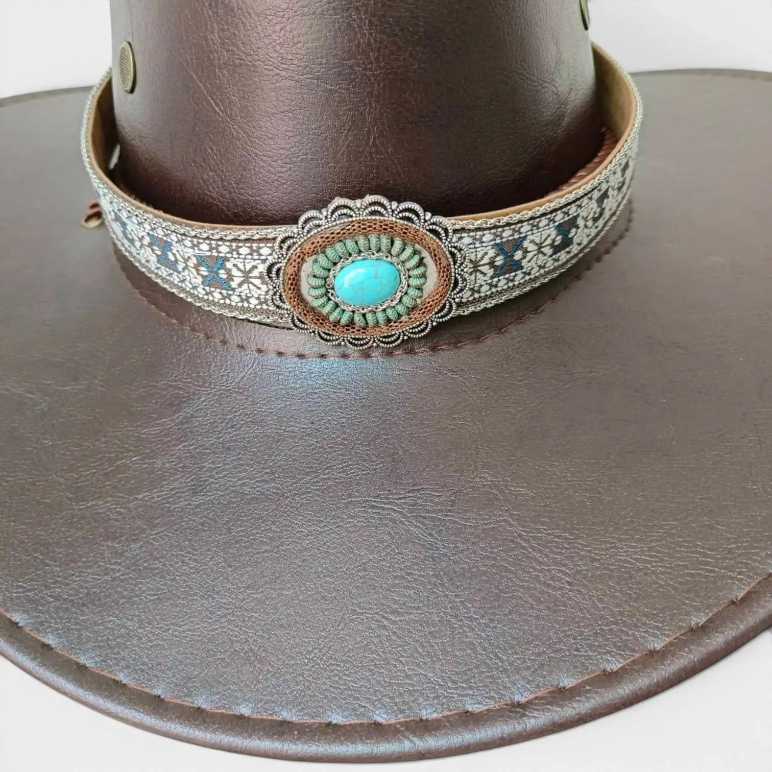 Chapeau Cowboy Cuir Bord Large Unisexe La Boutique du Chapeau