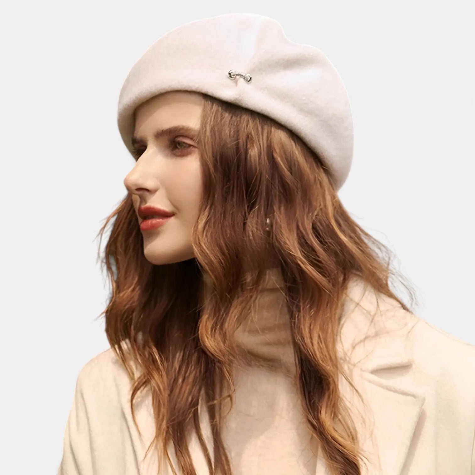 Béret Laine Femme avec Broche Fantaisie