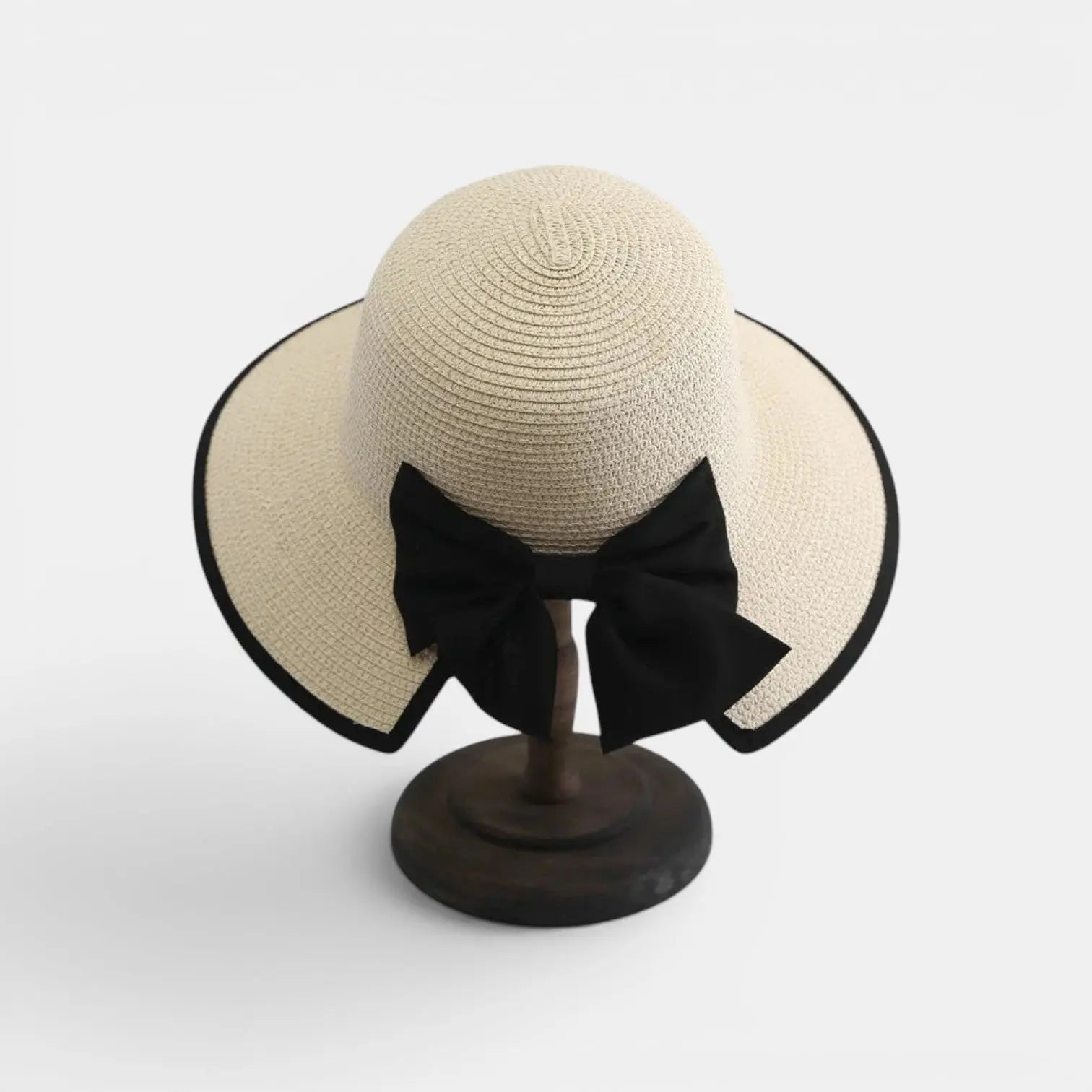 Chapeau Paille Tressée Bord Large Nœud Noir Femme La Boutique du Chapeau