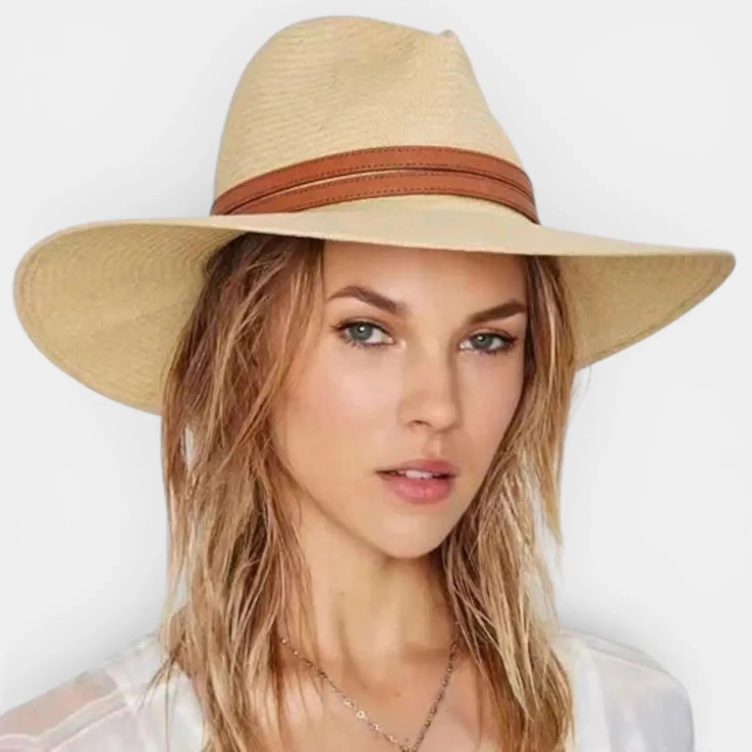 Chapeau Panama Paille Bord Large Ceinture Cuir La Boutique du Chapeau